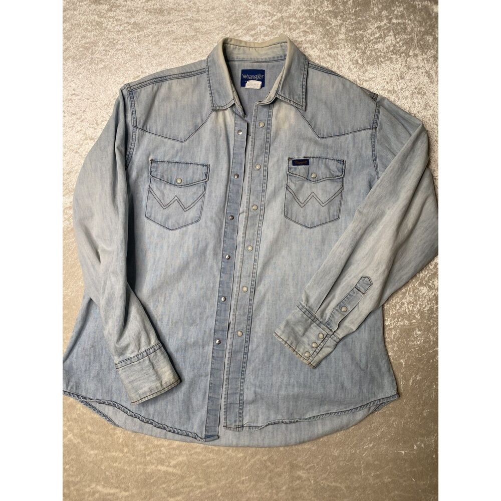 Wrangler Button Up